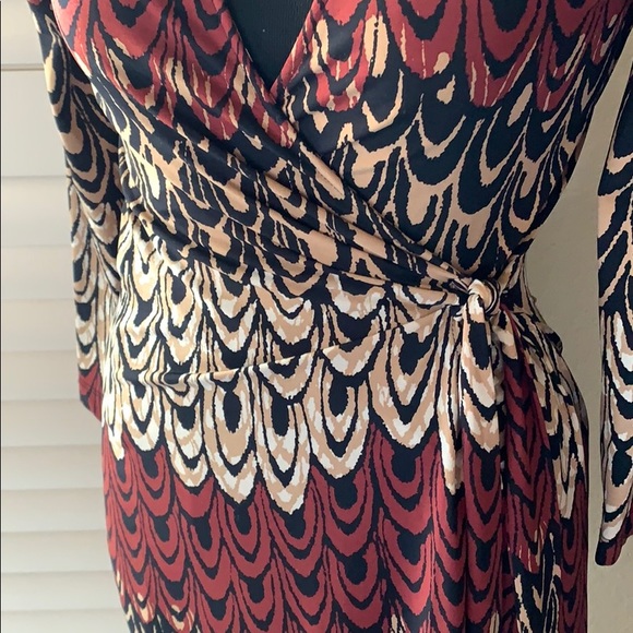 BCBGMAXAZRIA Womens Adele Jersey Printed Wrap Dress Size Small - Picture 5 of 6